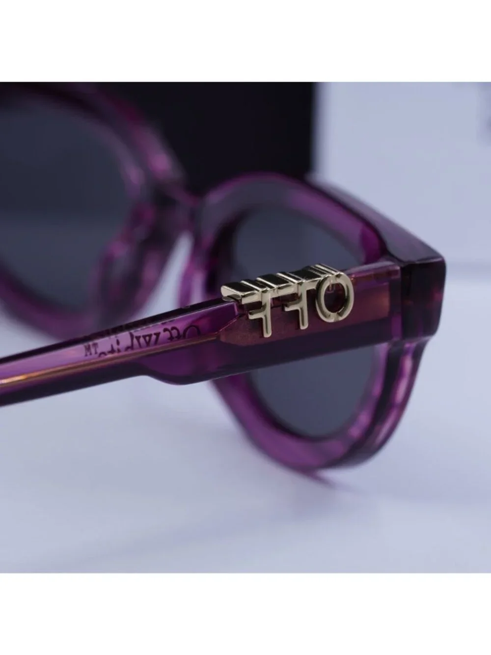 Off-White OERI13D SPARKS 3707 Cat Eye Sunglasses – Purple / Grey